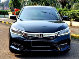 Honda Accord 2.4 VTIL AT Hitam Facelift 2018 16
