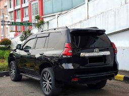 Toyota Land Cruiser PRADO TXL AT 4x4 Bensin 2011 3