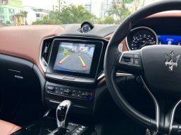 Maserati Ghibli S (430 Hp) facelift AT 2018 Blue On Brown 9