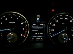 Toyota Alphard 2.5 G ATPM Pilotseat White on Beige 2017 11