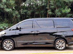 Toyota Alphard 2.4 S MPV AT 2011 HITAM Km 58 rb Dp 5,9 Jt No Pol Ganjil 7