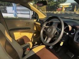 Honda Brio E 2013 6