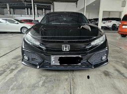Honda Civic RS Hatchback AT ( Matic ) 2019 Hitam Km low 36rban Lagi Proses BBN Ke Plat B