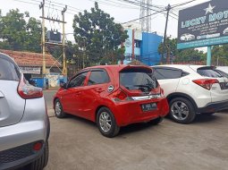 Honda Brio Satya E CVT 2016 4