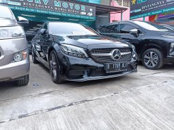 Mercedes-Benz C-Class C 200 Avantgarde Line 2021 2