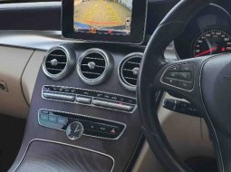 Mercedes Benz C250 Exclusive Line (W205) CKD AT 2015 Black On Beige Like New Condition 2