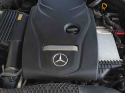 Mercedes Benz C250 Exclusive Line (W205) CKD AT 2015 Black On Beige Like New Condition 21