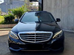 Mercedes Benz C250 Exclusive Line (W205) CKD AT 2015 Black On Beige Like New Condition 1
