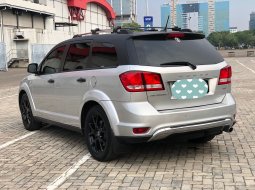 Dodge Journey SXT Platinum 6