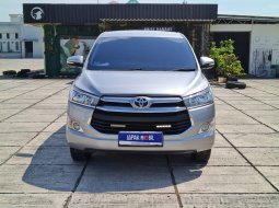 Toyota Kijang Innova 2.4V 2016 Silver AT 1