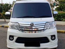 Daihatsu Luxio X AT AC Double Putih 2022 1