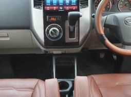 Daihatsu Luxio X AT AC Double Putih 2022 13