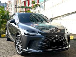 BRAND NEW Lexus RX350 Luxury Hybrid AT 2023 Sonic Chrome On Black