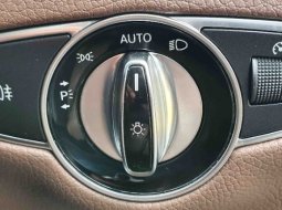 Mercedes Benz E250 Avantgarde (W213) Facelift AT 2017 Black On Brown 9