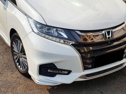(Lowkm) Honda Odyssey 2.4 E Prestige 2018 White Orchid Pearl Facelift Sunroof 3