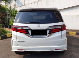 (Lowkm) Honda Odyssey 2.4 E Prestige 2018 White Orchid Pearl Facelift Sunroof 7