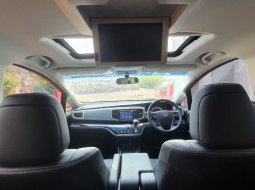 (Lowkm) Honda Odyssey 2.4 E Prestige 2018 White Orchid Pearl Facelift Sunroof 11