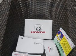 (Lowkm) Honda Odyssey 2.4 E Prestige 2018 White Orchid Pearl Facelift Sunroof 19