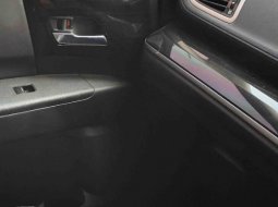 Honda Odyssey 2.4 E Prestige White Orchid Pearl Facelift Sunroof Like New Low Km  9