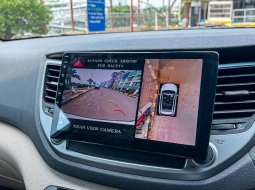Hyundai Tucson 2.0 CRDi XG AT Diesel Sunroof Panoramic Putih NIK 2017 22