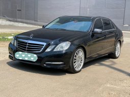 Mercedes-Benz E-Class E 300