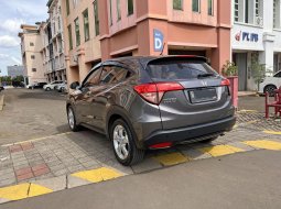 Honda HR-V E CVT 2016 dp 12jt hrv matic siap tt gan 6