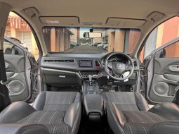 Honda HR-V E CVT 2016 dp 12jt hrv matic siap tt gan 9