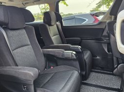 Toyota Alphard SC 2012 MPV 4