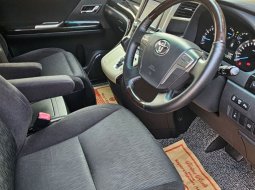 Toyota Alphard SC 2012 MPV 8