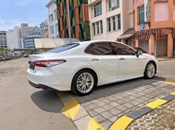 Camry Hybrid 2020 Km 11rb Like NEW Siap Dp 70jt Auto Approved Bosku 10