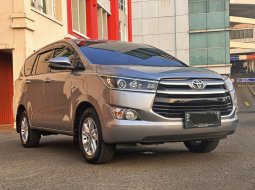 Toyota Kijang Innova V A/T Gasoline reborn dp 15jt matic bensin siap tt gan bntu approve