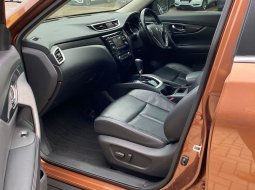Nissan X-Trail 2.5 CVT 2014 8