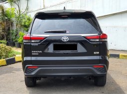 Km6rb Toyota Kijang Innova zenix V 2023 matic hitam bensin pajak panjang cash kredit bisa dibantu 6