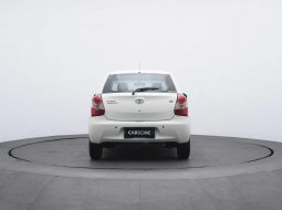 Toyota Etios Valco E 1.2 2014 MT 3