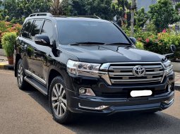 Toyota Land Cruiser V8 4.7 2008 bensin km90rban hitam cash kredit proses bisa dibantu