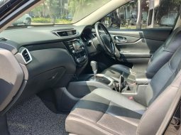 Nissan X-Trail 2.5 CVT 2014 6