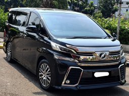 Dp85jt Toyota Vellfire ZG 2016 hitam km64rban sunroof cash kredit proses bisa dibantu