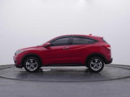 Honda HR-V 1.5L E CVT 2018 Merah 5