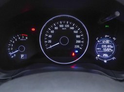 Honda HR-V 1.5L E CVT 2018 Merah 10