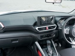 Daihatsu Rocky 1.2 X CVT 2022 - Bergaransi 7g+ B1697DKE 16