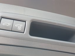 Lexus UX 250h 2022 putih km 3 ribuan hybrid cash kredit proses bisa dibantu 9