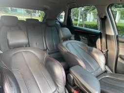 BMW 2 Series 218i 9