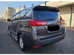 Toyota Kijang Innova V A/T Diesel 2018 13