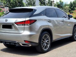 Lexus RX 300 F Sport 2021 sonic titanium silver km 18 rban sunroof cash kredit proses bisa dibantu 6