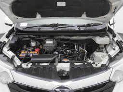Jual mobil Daihatsu Xenia 2017 5