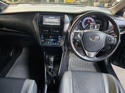 Toyota Yaris S TRD AT ( Matic ) 2020 / 2021 Abu² Tua Km Low 18rban Good Condition Siap Pakai 12