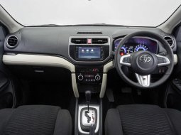 Toyota Rush S 2022 SUV 9
