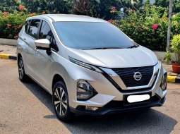 Km11rb dp36jt Nissan Livina VE AT 2019 silver cash kredit proses bisa dibantu 1