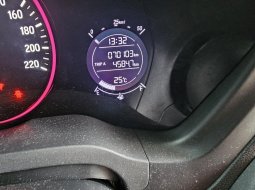 Honda HRV E AT ( Matic ) 2019 Hitam Km 70rban Jual Kondisi Apa Adanya  Plat Bandung 7