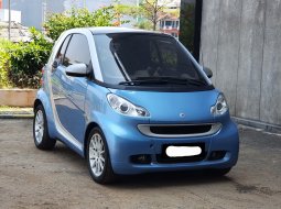 Km15rb Smart fortwo 2011 matic biru cash kredit proses bisa dibantu